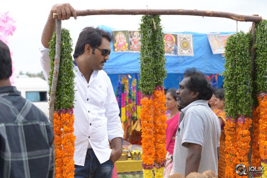 Dikkulu Choodaku Ramayya